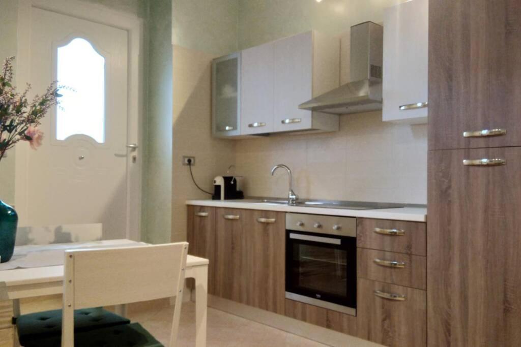 Domus Elegans In Centro Villa Manfredonia Eksteriør bilde