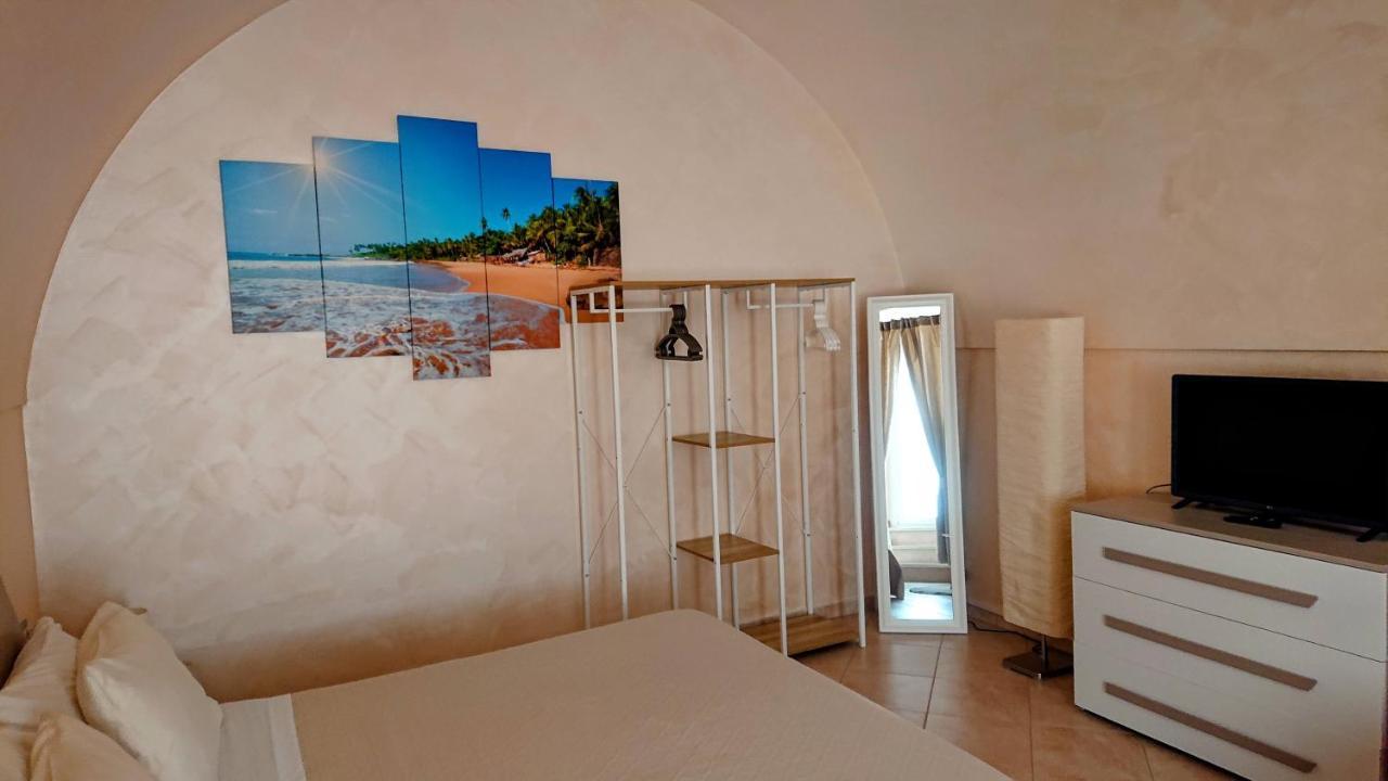 Domus Elegans In Centro Villa Manfredonia Eksteriør bilde