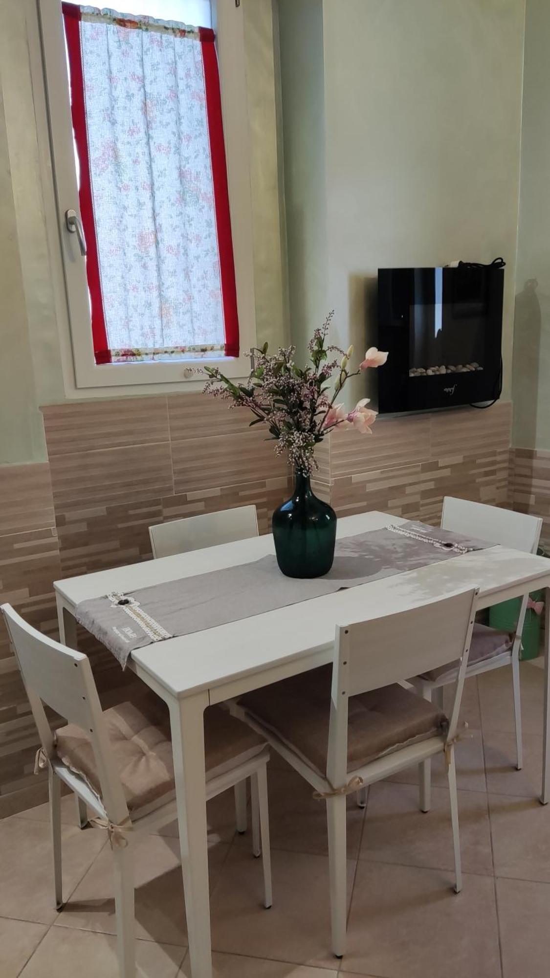 Domus Elegans In Centro Villa Manfredonia Eksteriør bilde